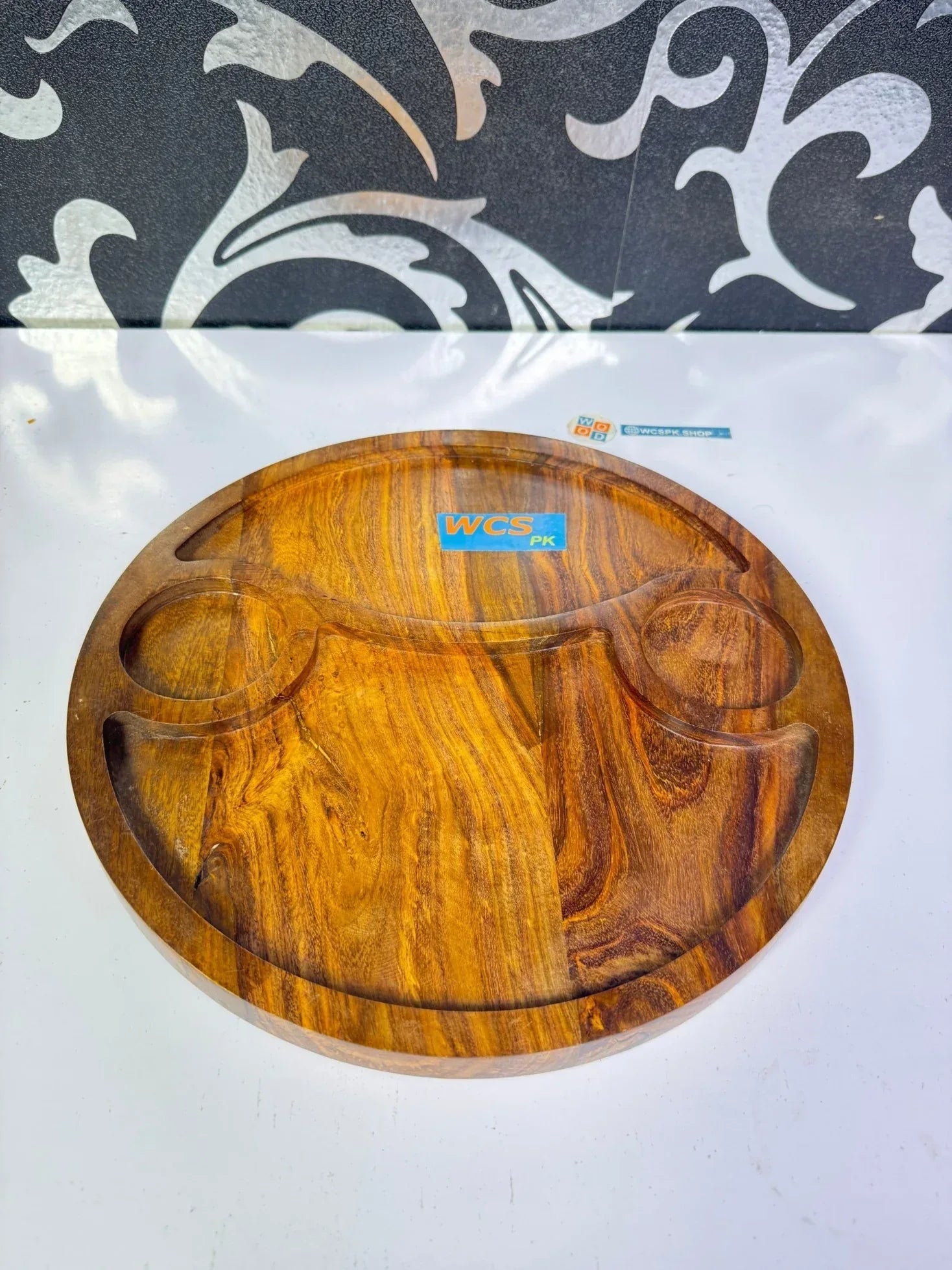 Burger Serving Platter – Single Piece Partitioned Snack Platter | Wooden Restaurant Serving