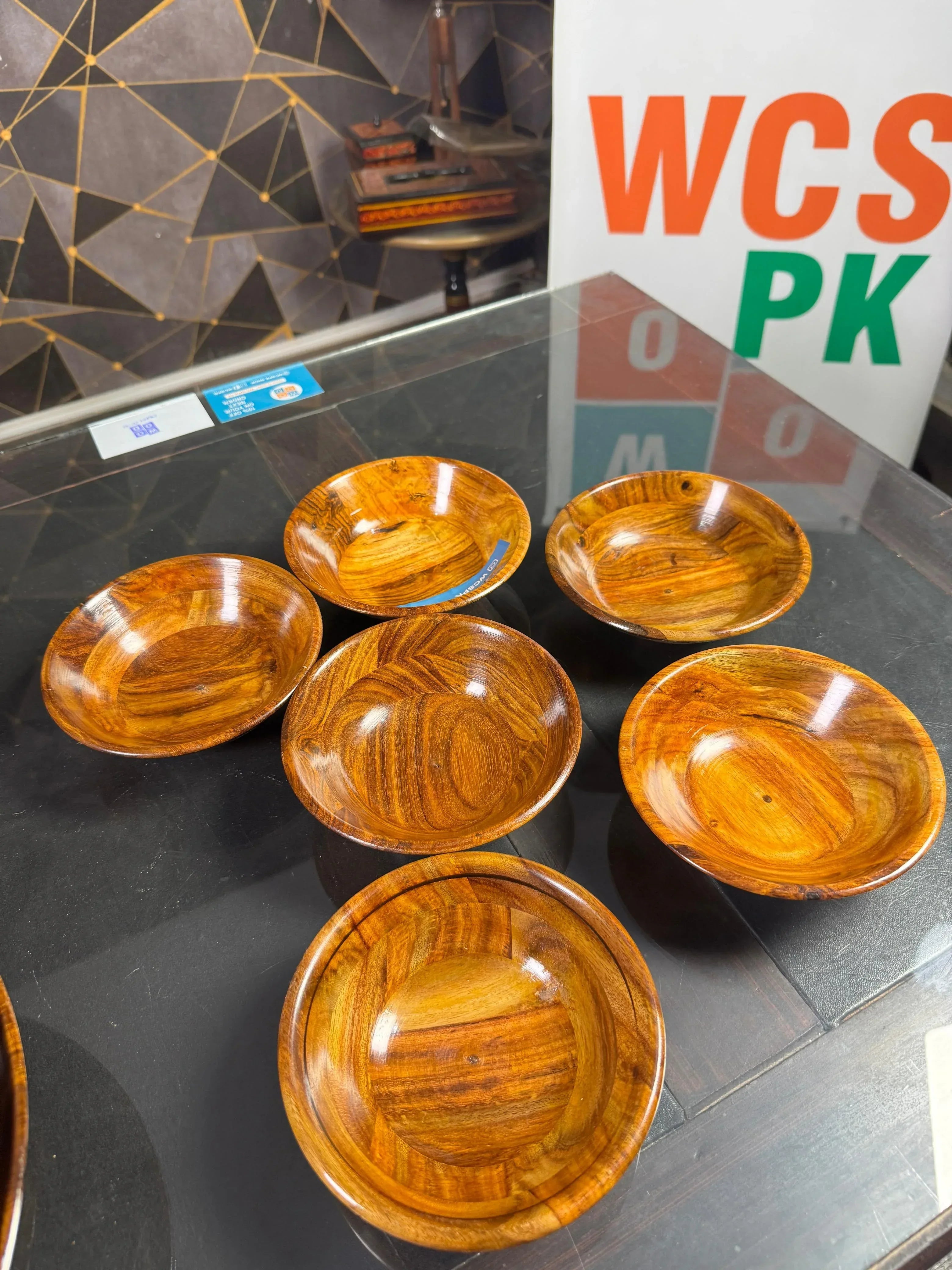 Wooden Bowl Set in Pakistan – Handcrafted Serving & Dining Bowls