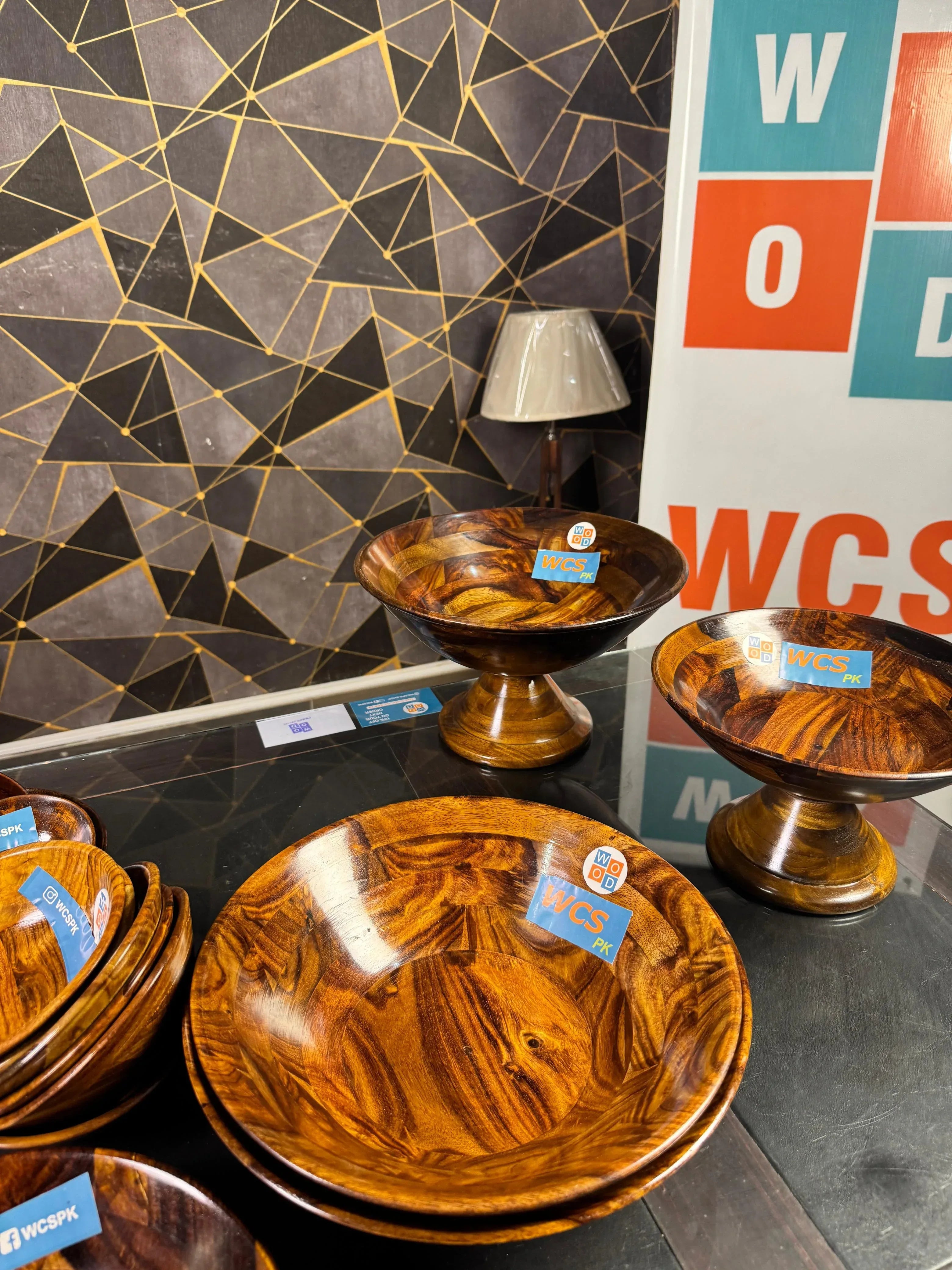 Wooden Bowl Set in Pakistan – Handcrafted Serving & Dining Bowls