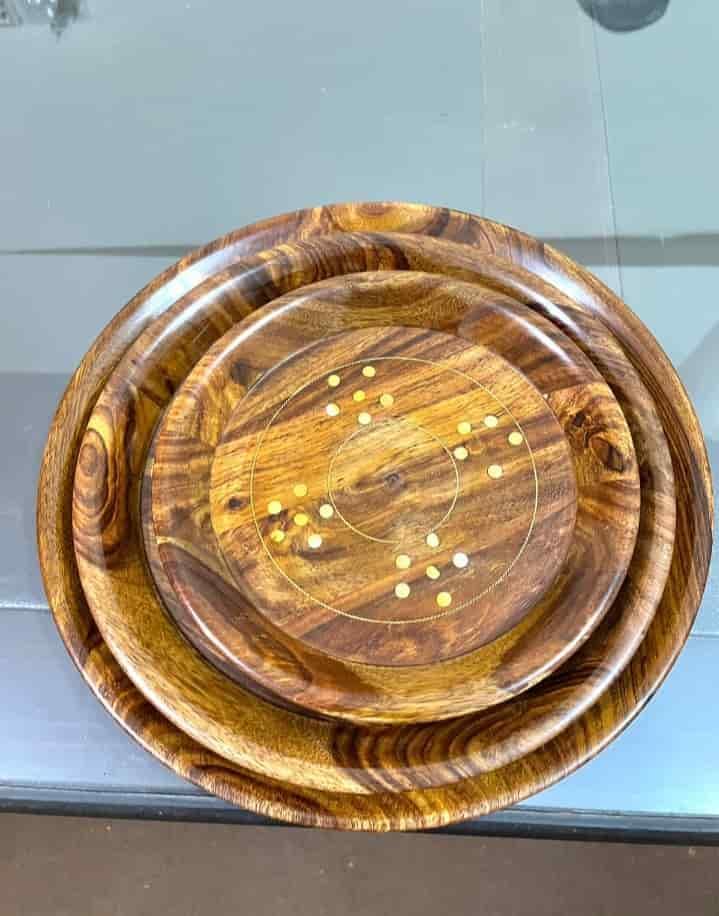 Elegant Brass Plate Set with Wooden Base – Premium Serveware Pakistan